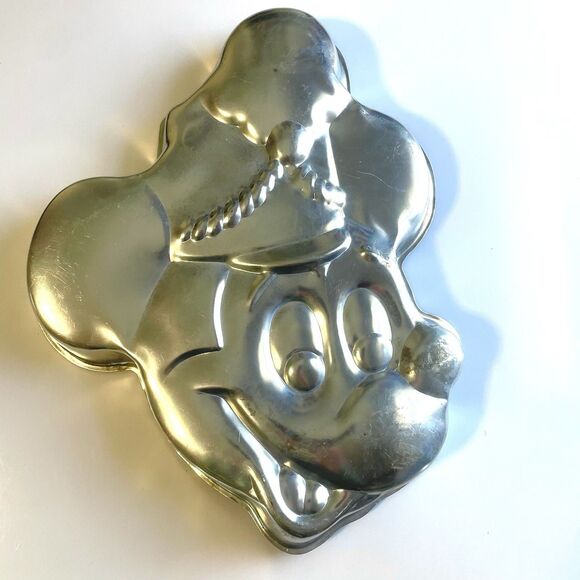 3 Vintage Wilton Disney‎ Aluminum Cake Pans Mickey Mouse Band Leader Donald Duck - Picture 2 of 8